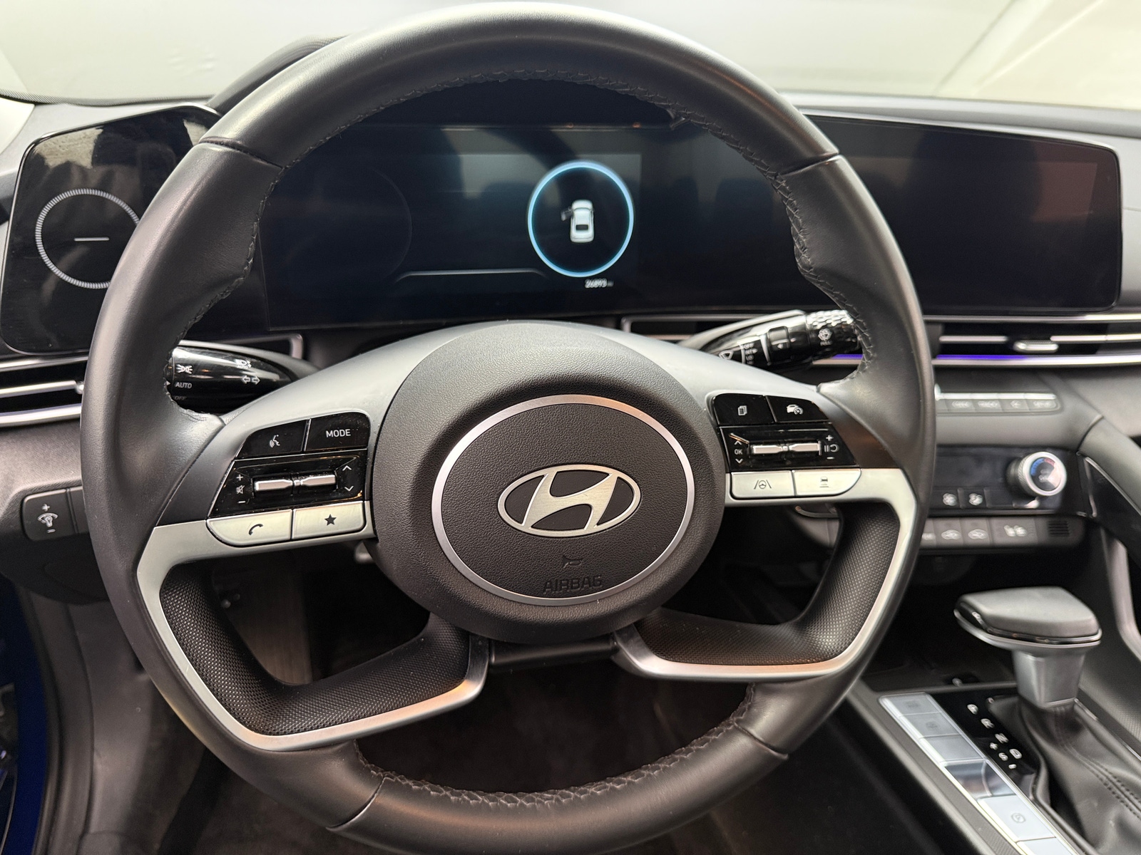 Thumbnail: 2025 Hyundai Elantra - 4