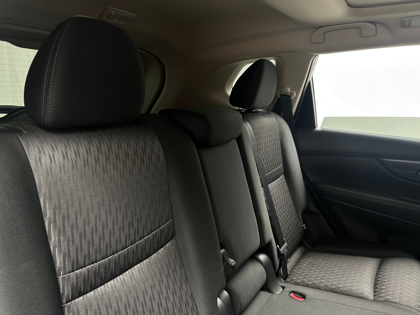 Thumbnail: 2019 Nissan Rogue - 6