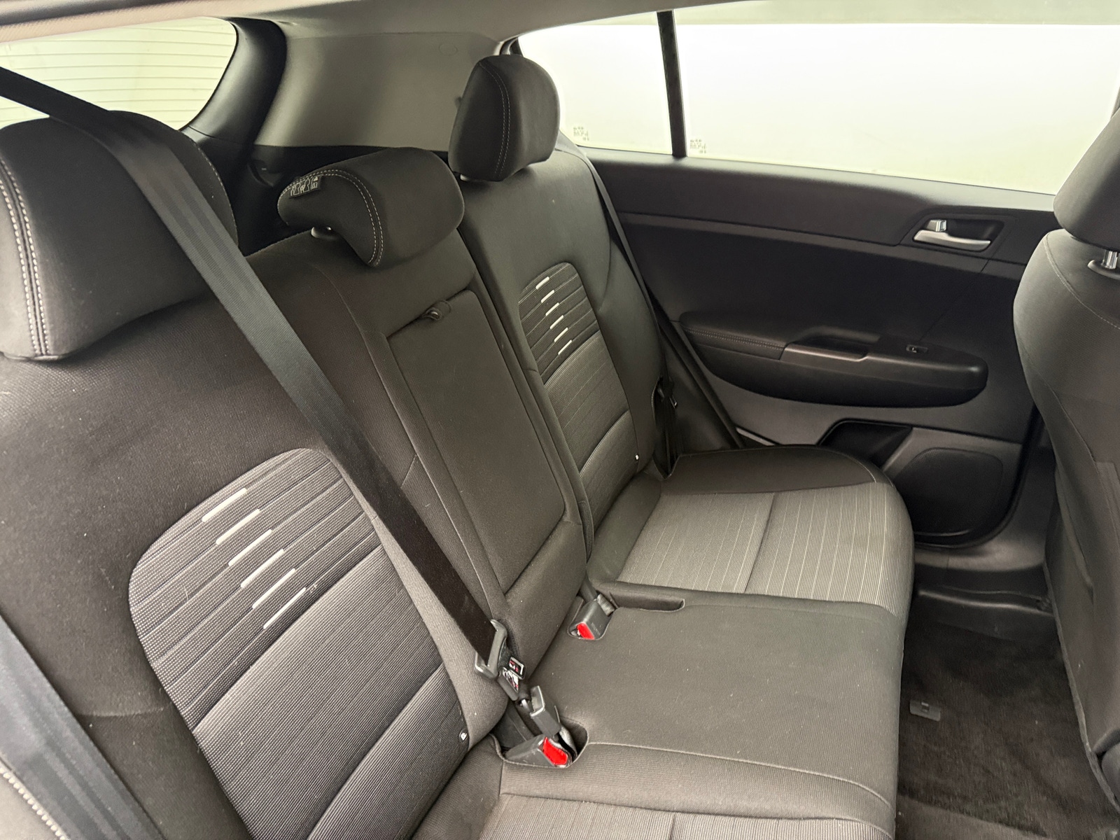 Thumbnail: 2020 Kia Sportage - 6