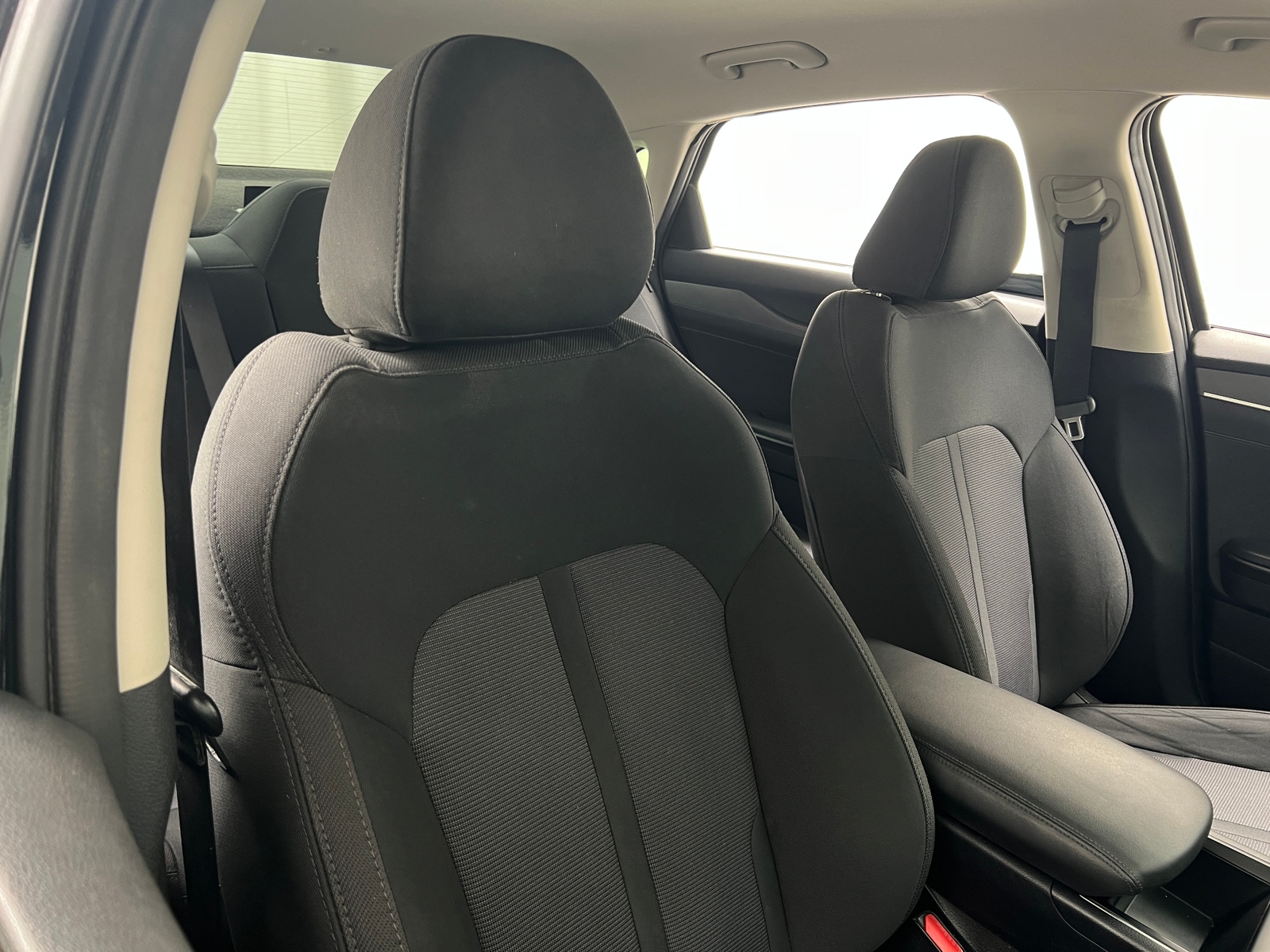 Thumbnail: 2021 Kia K5 - 2