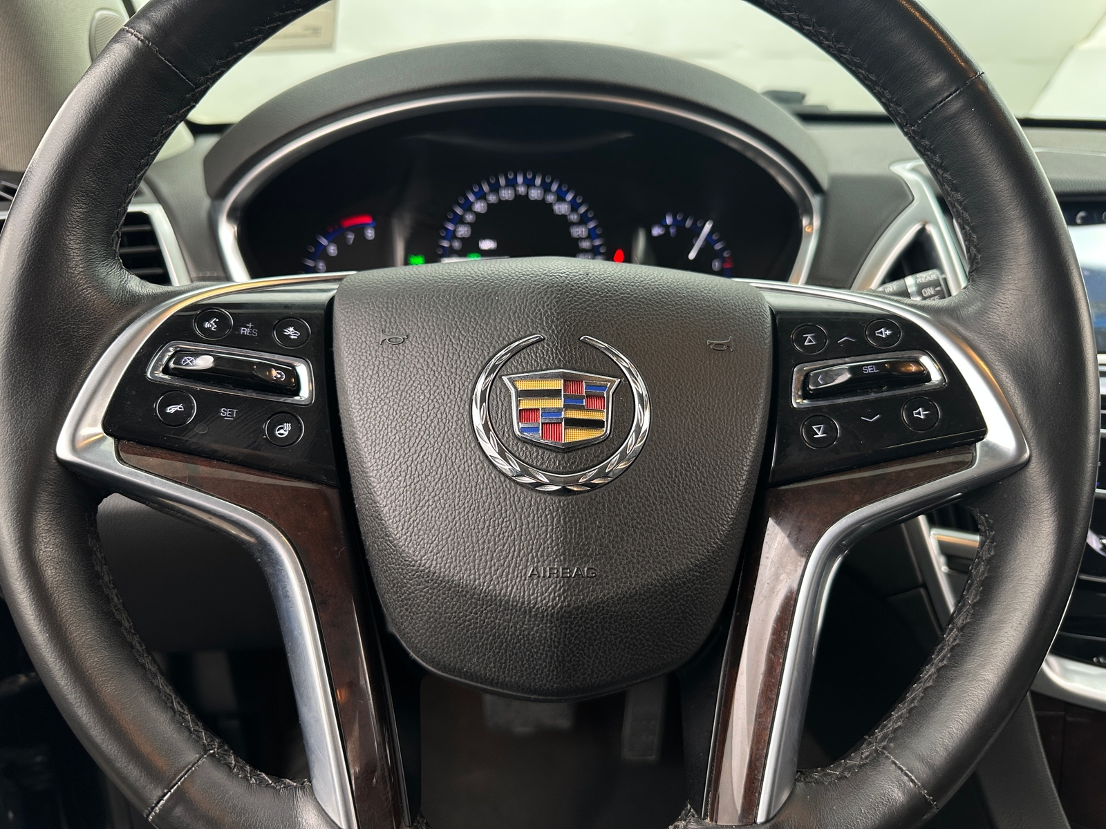 Thumbnail: 2016 Cadillac SRX - 4
