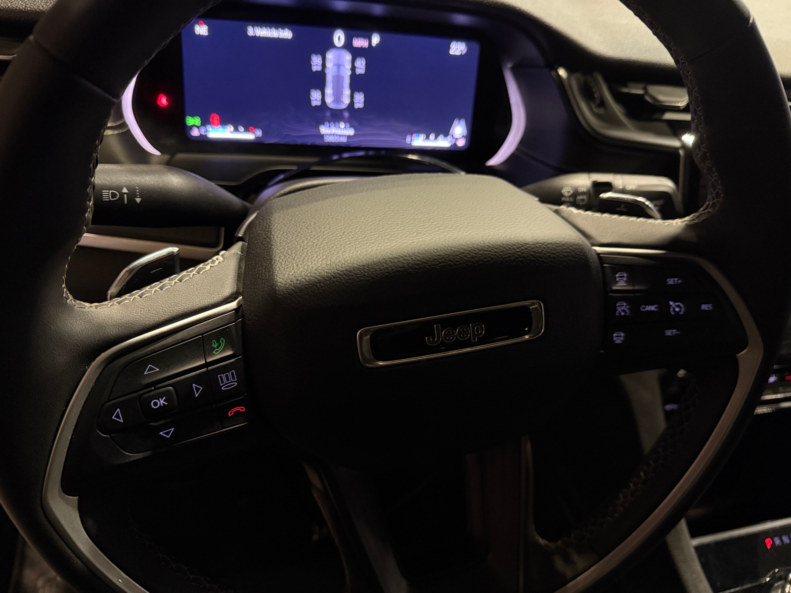 Thumbnail: 2025 Jeep Grand Cherokee - 5