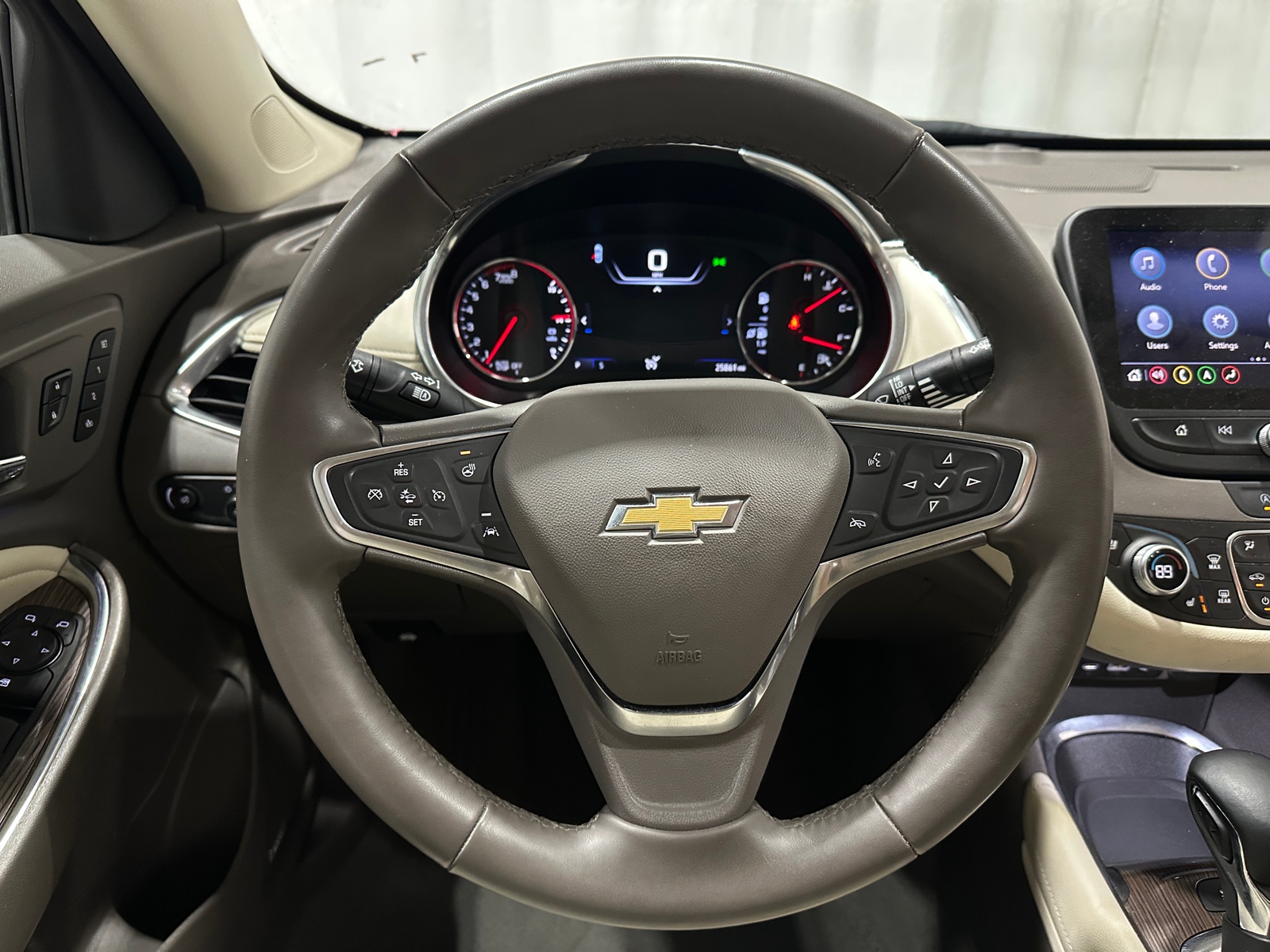 Thumbnail: 2024 Chevrolet Malibu - 4