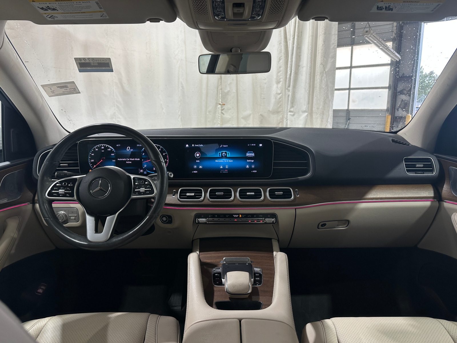 Thumbnail: 2020 Mercedes-Benz GLE - 2