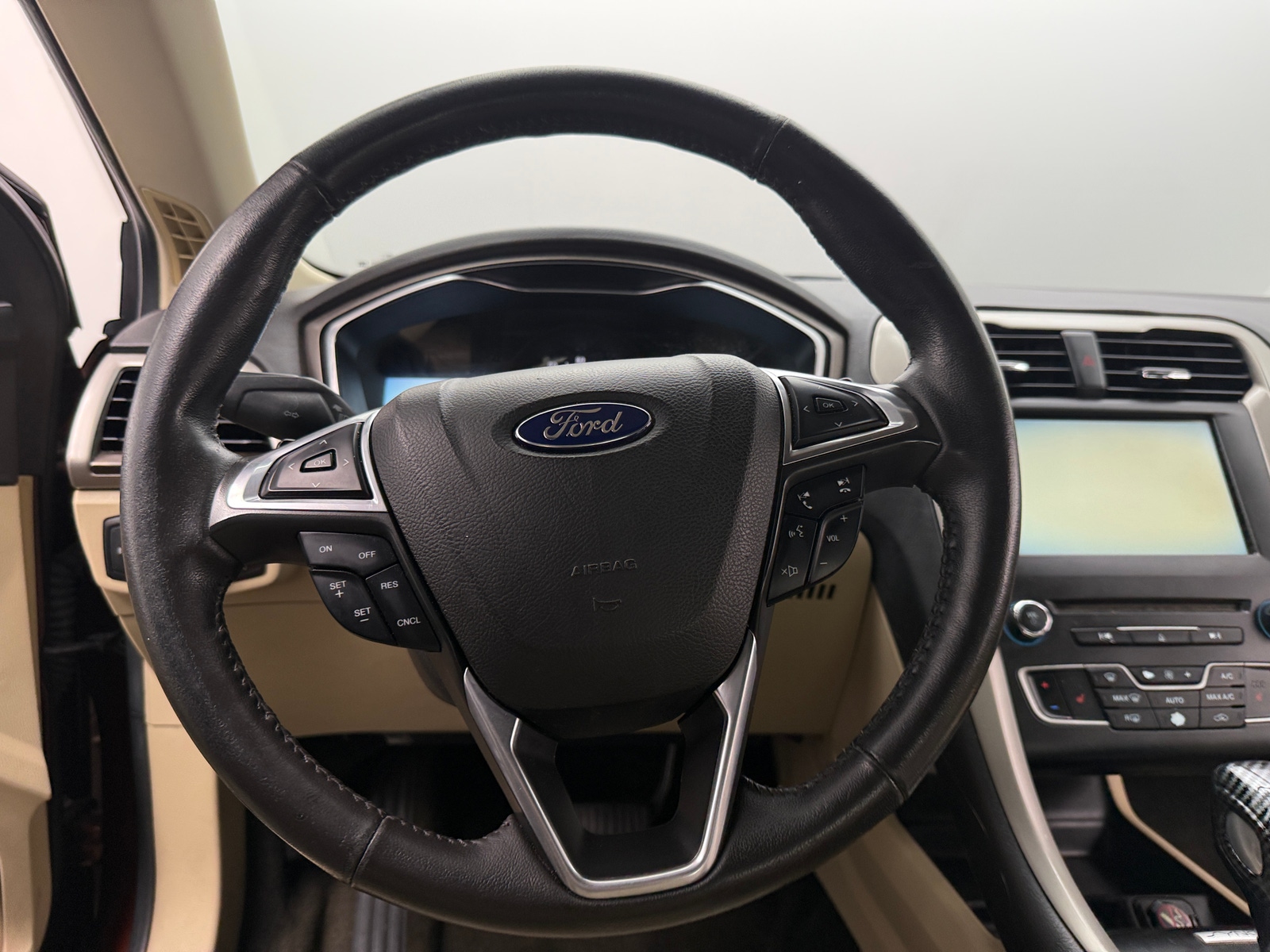 Thumbnail: 2016 Ford Fusion - 4