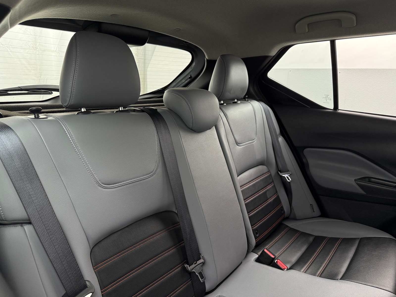 Thumbnail: 2024 Nissan Kicks - 6