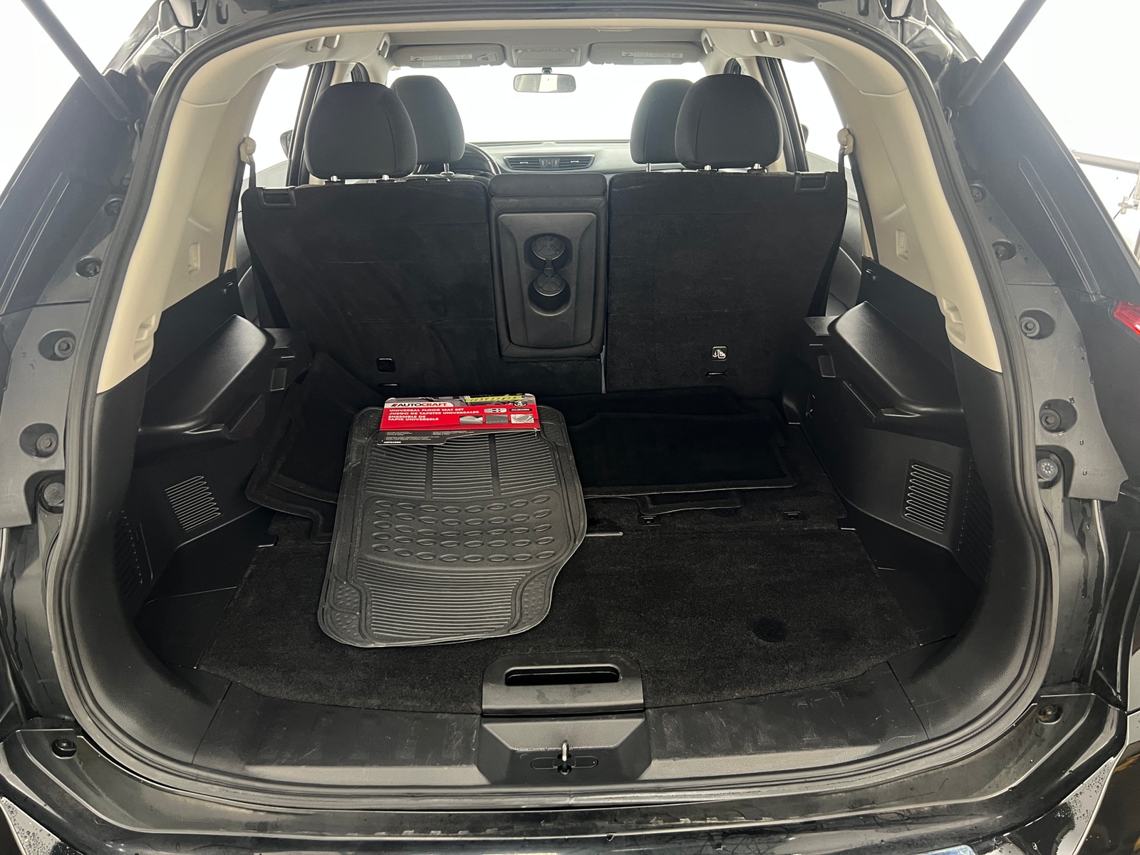 Thumbnail: 2017 Nissan Rogue - 7