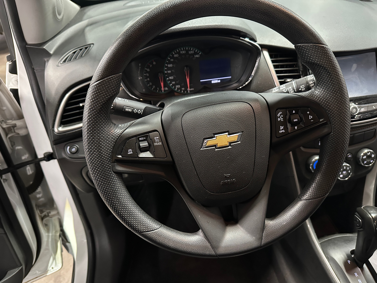 Thumbnail: 2020 Chevrolet Trax - 5