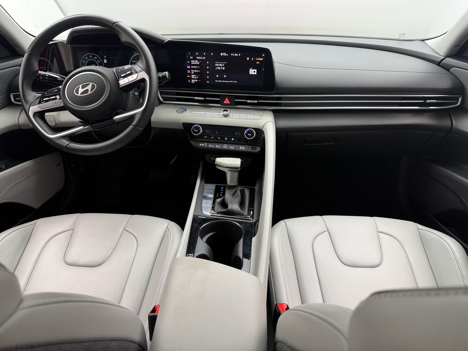 Thumbnail: 2025 Hyundai Elantra - 2