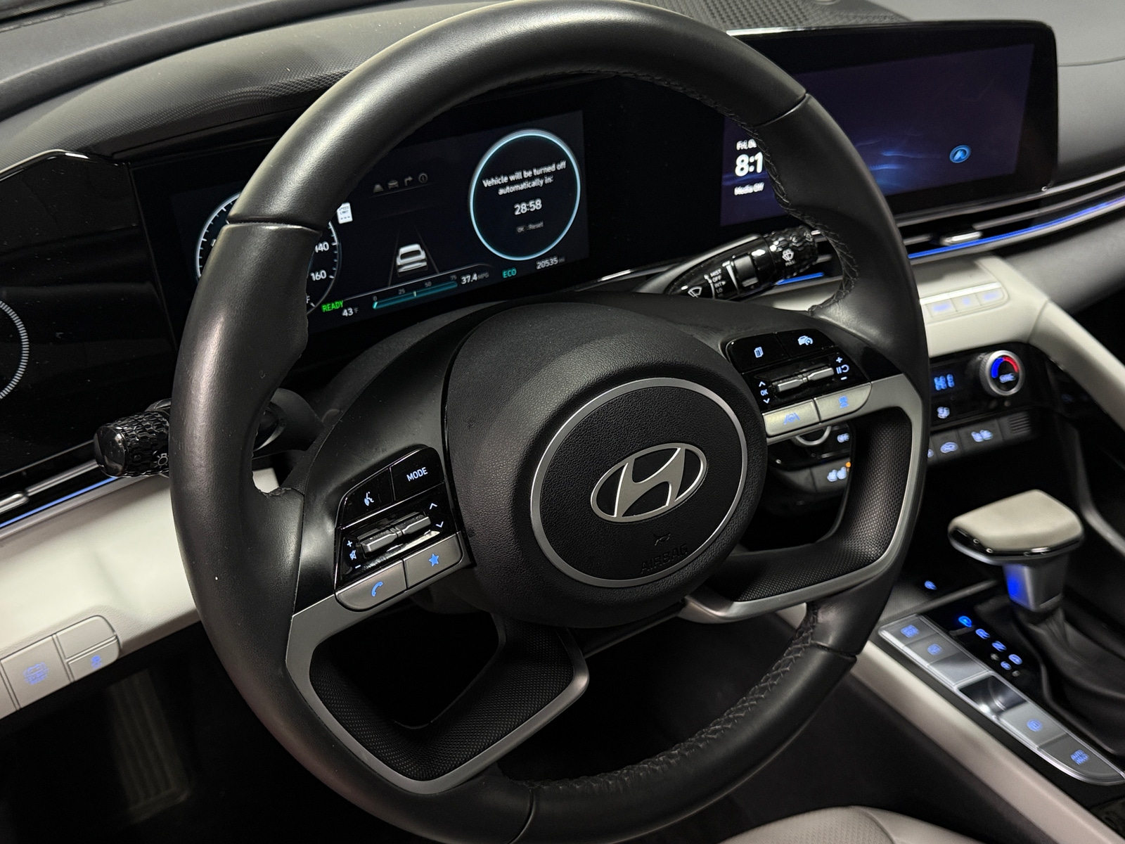 Thumbnail: 2025 Hyundai Elantra - 4