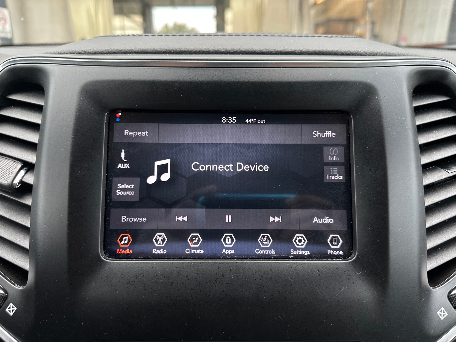 Thumbnail: 2021 Jeep Cherokee - 3