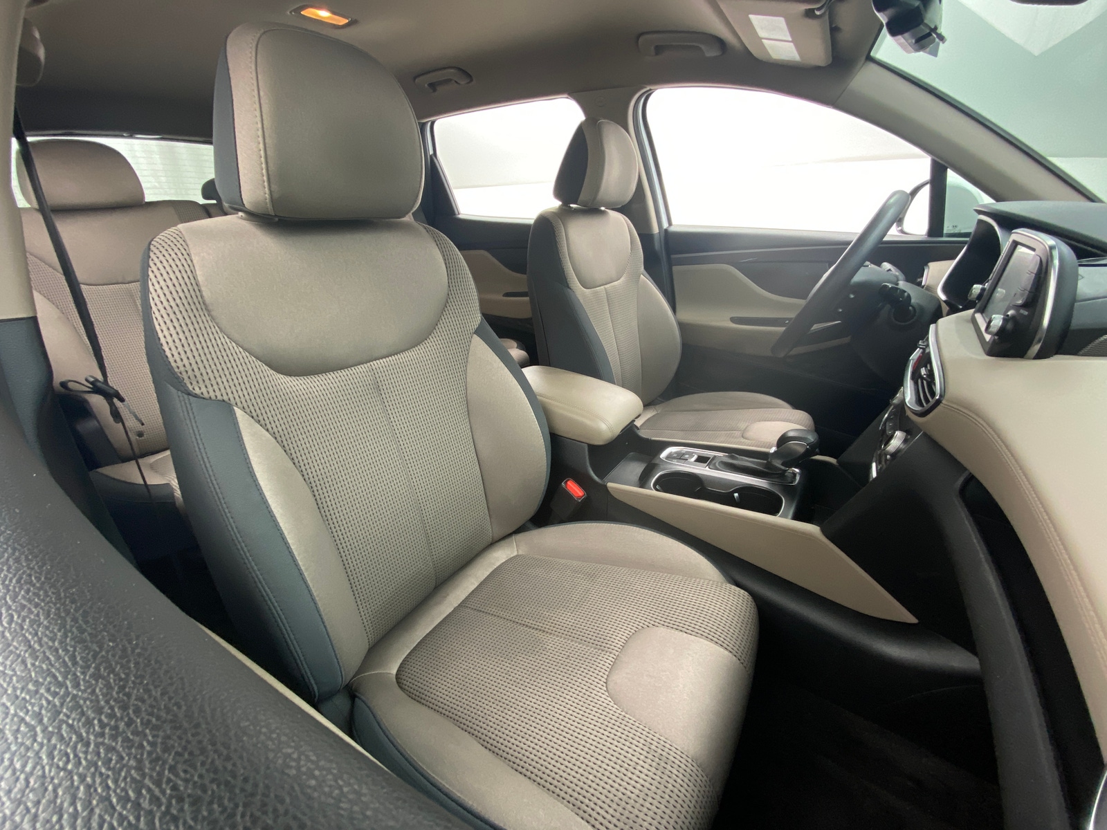 Thumbnail: 2020 Hyundai Santa Fe - 2