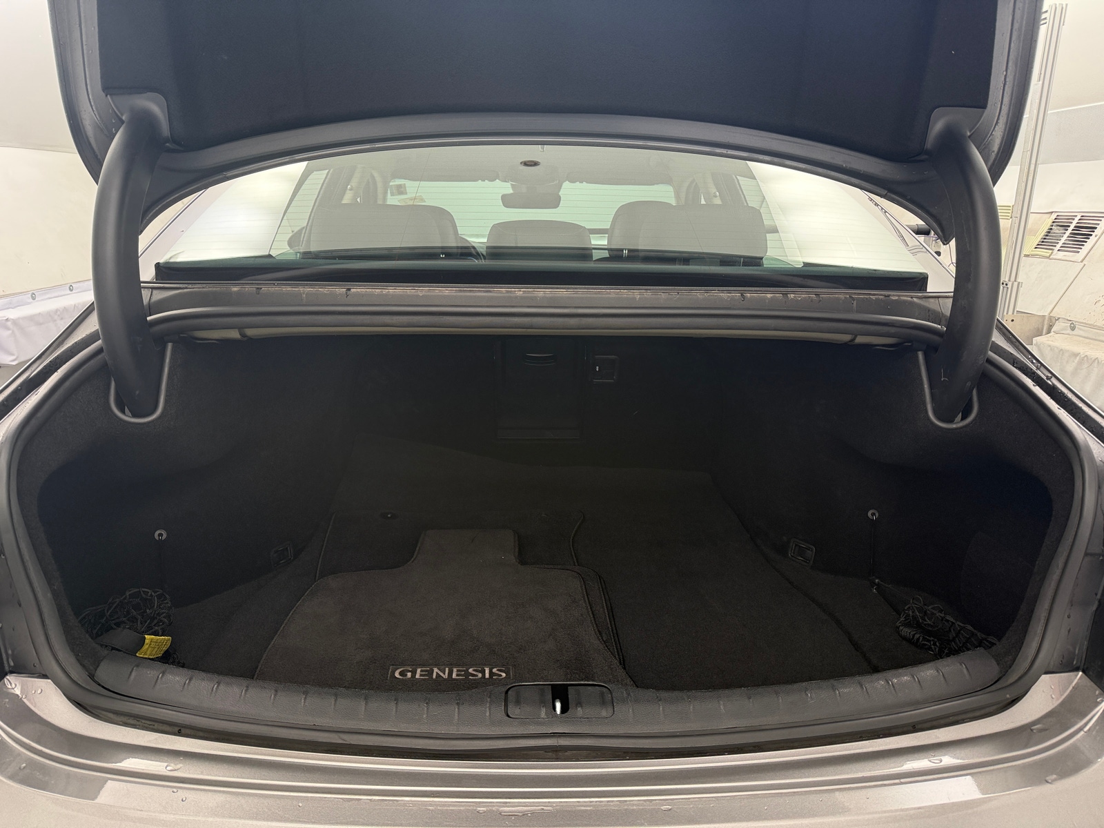 Thumbnail: 2024 Genesis G80 - 6