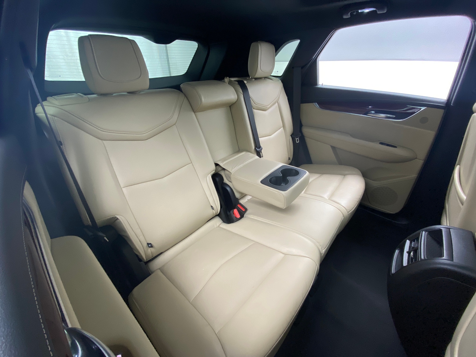 Thumbnail: 2019 Cadillac XT5 - 5