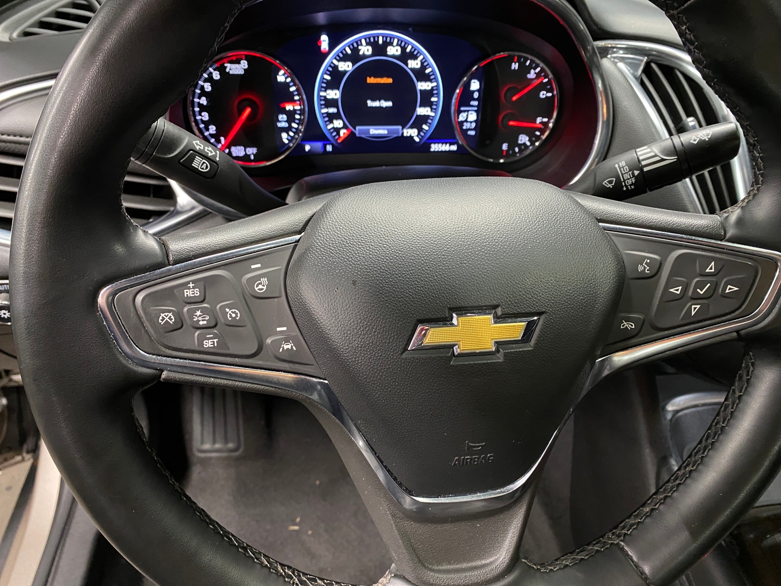 Thumbnail: 2024 Chevrolet Malibu - 4