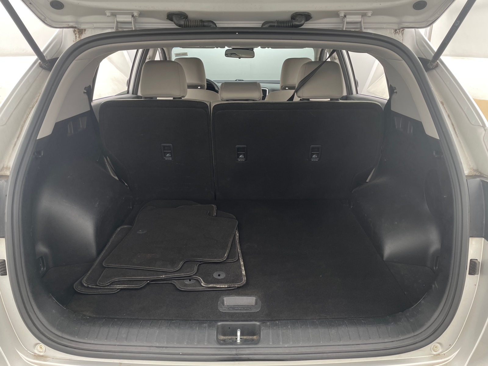 Thumbnail: 2020 Kia Sportage - 7