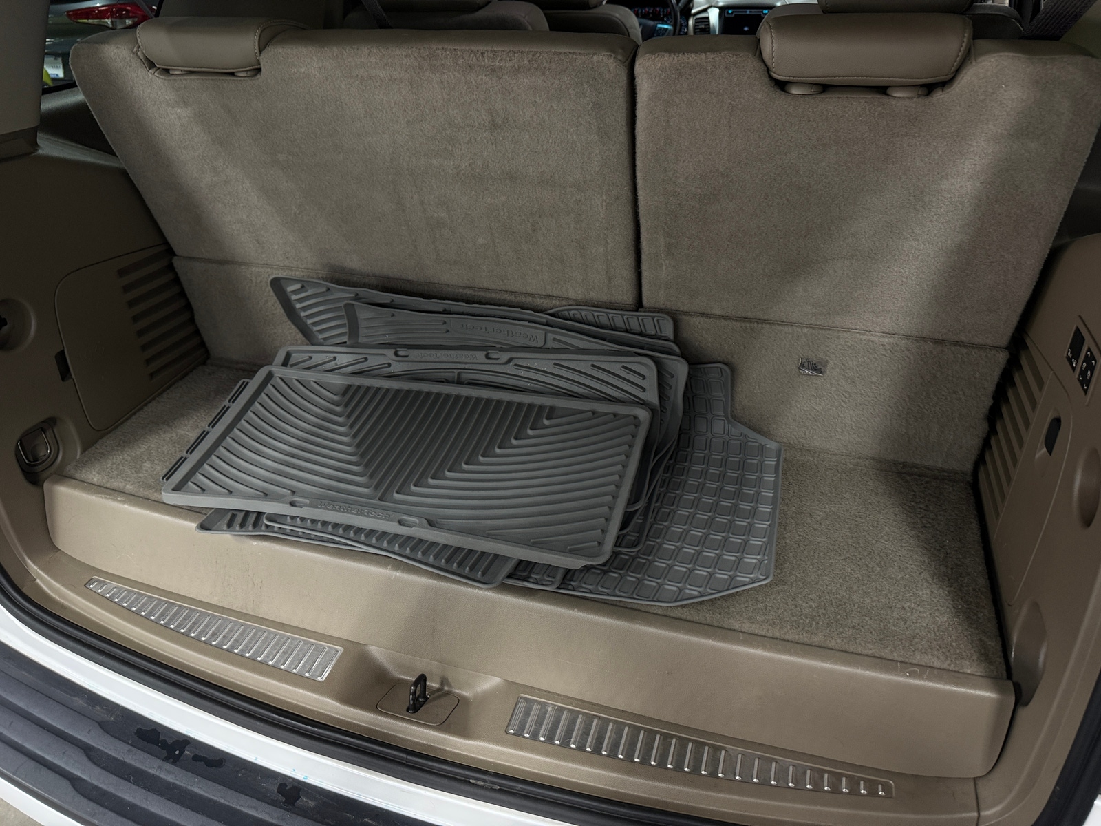 Thumbnail: 2017 GMC Yukon - 6