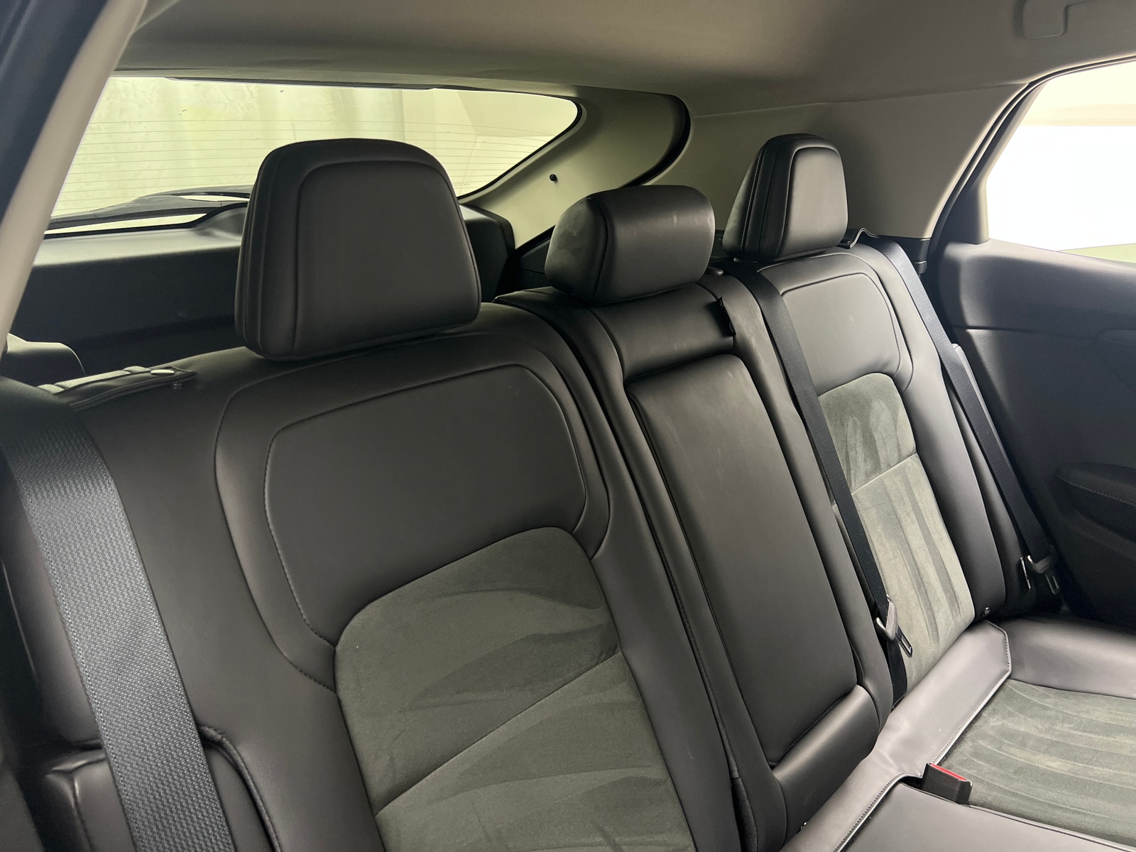 Thumbnail: 2025 Nissan Ariya - 5