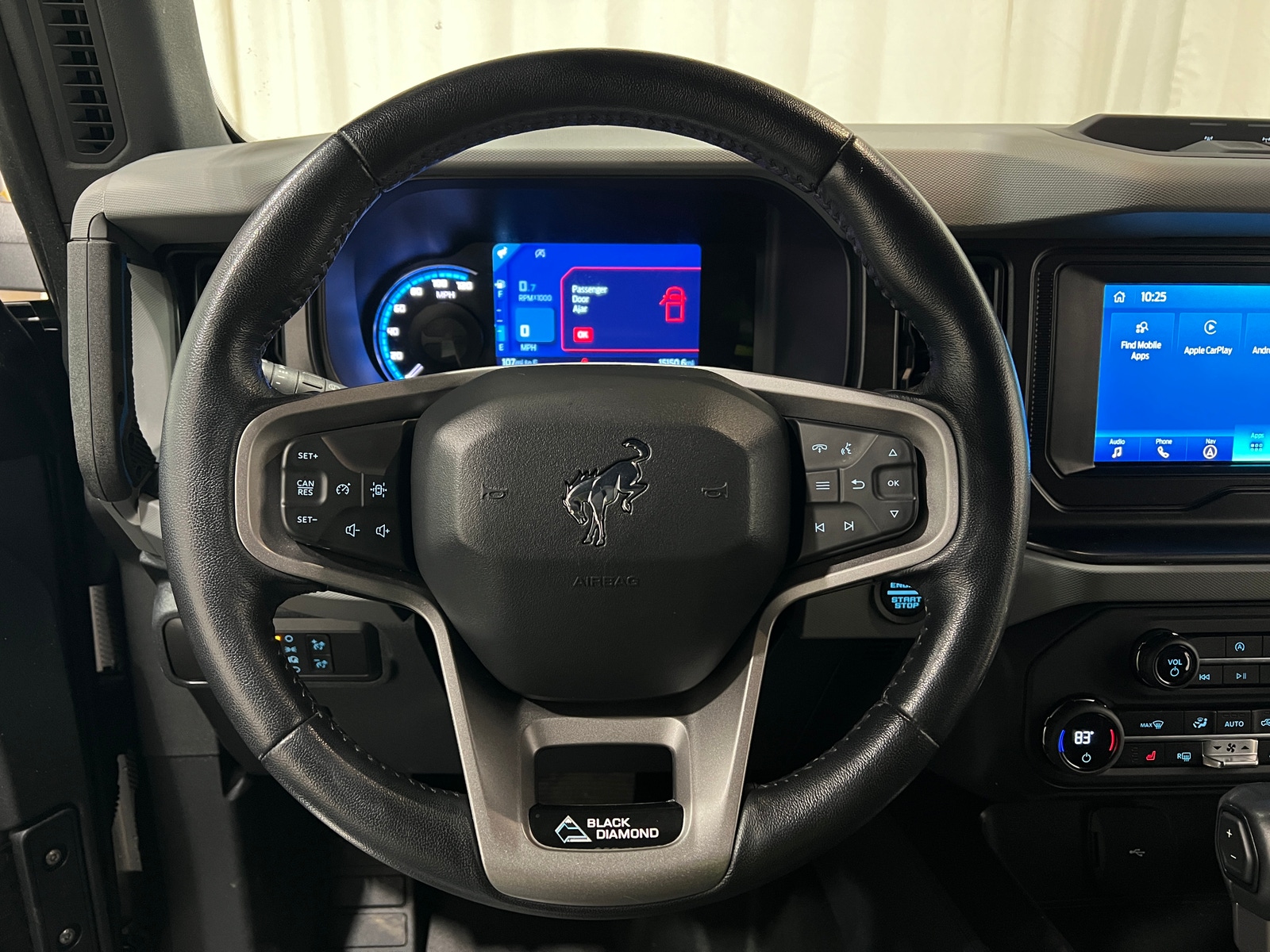 Thumbnail: 2021 Ford Bronco - 5