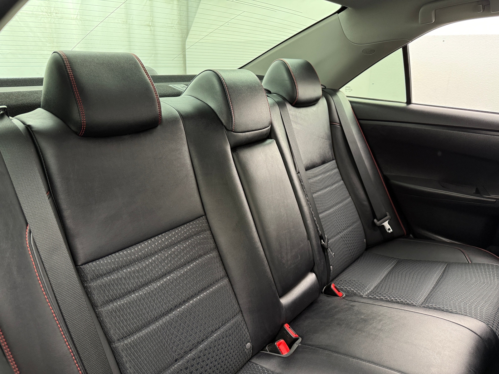 Thumbnail: 2015 Toyota Camry - 6