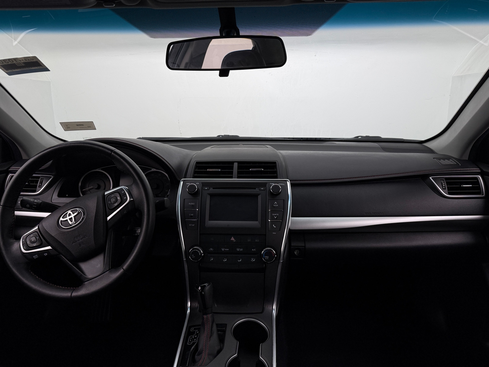 Thumbnail: 2015 Toyota Camry - 3