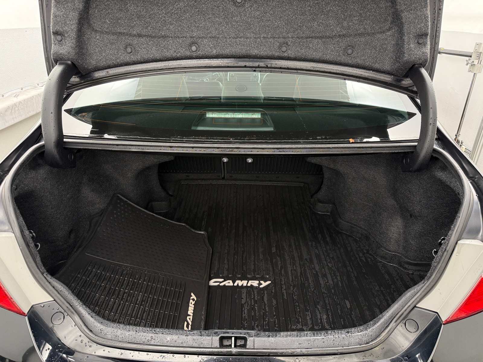 Thumbnail: 2015 Toyota Camry - 7