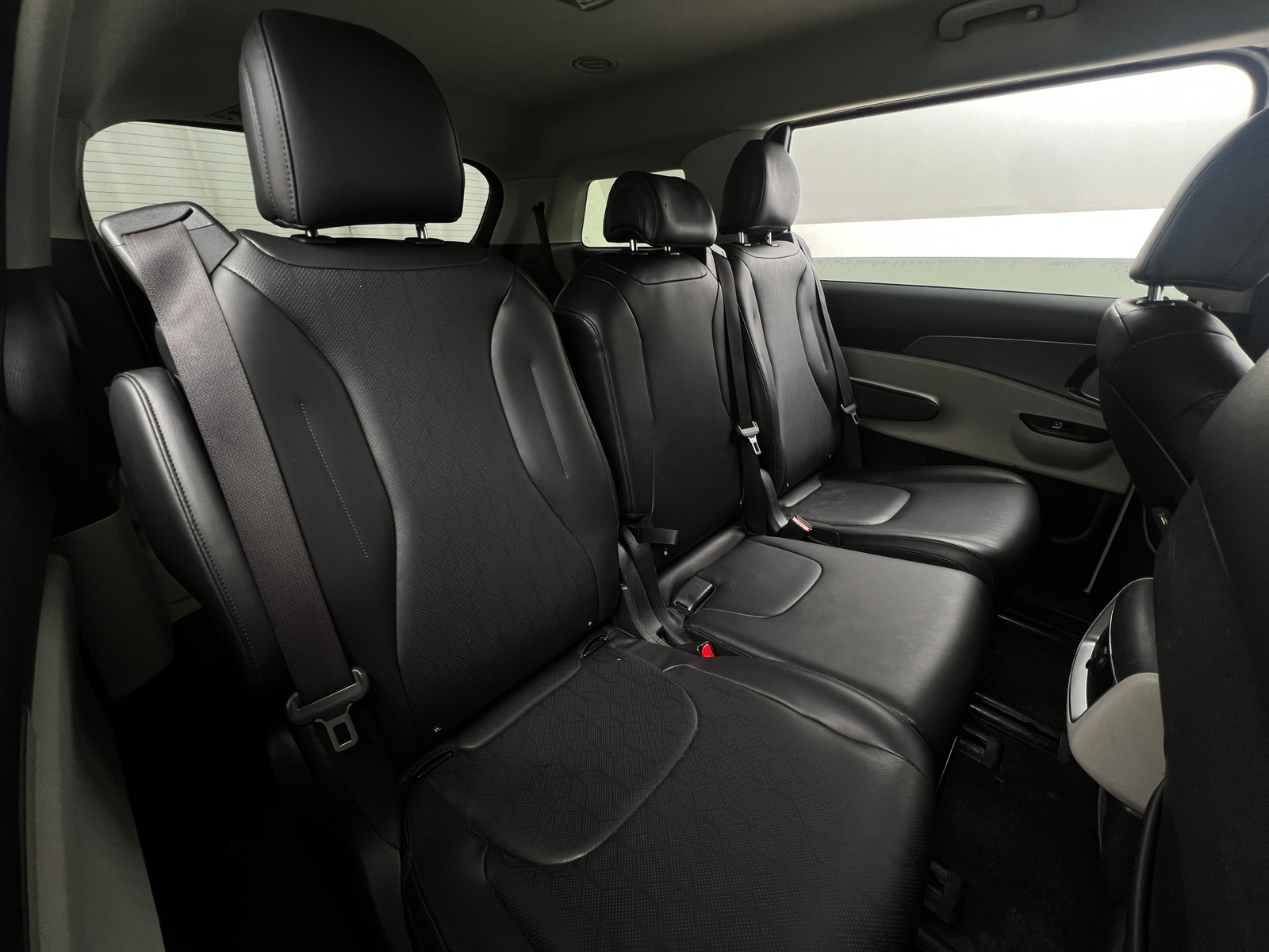 Thumbnail: 2024 Kia Carnival - 5