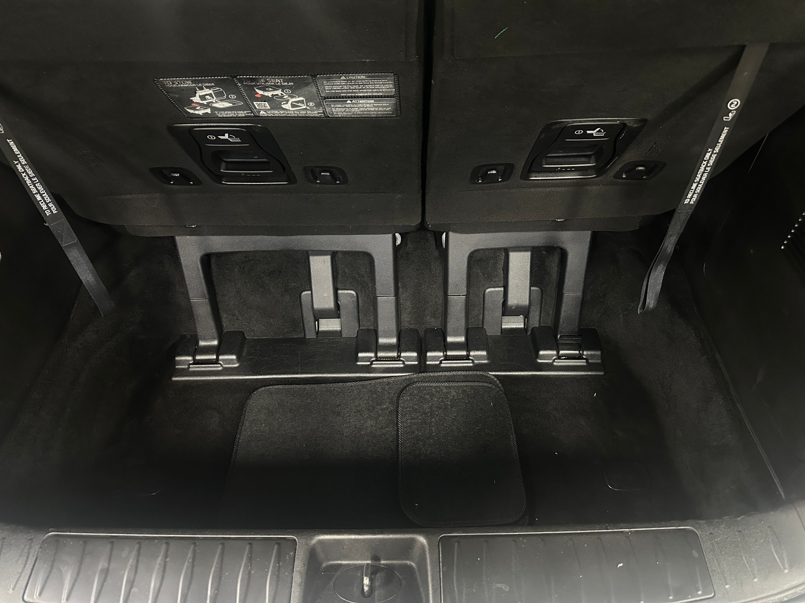 Thumbnail: 2024 Kia Carnival - 6