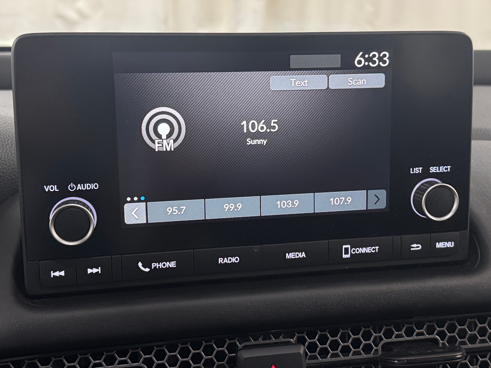 Thumbnail: 2024 Honda HR-V - 4