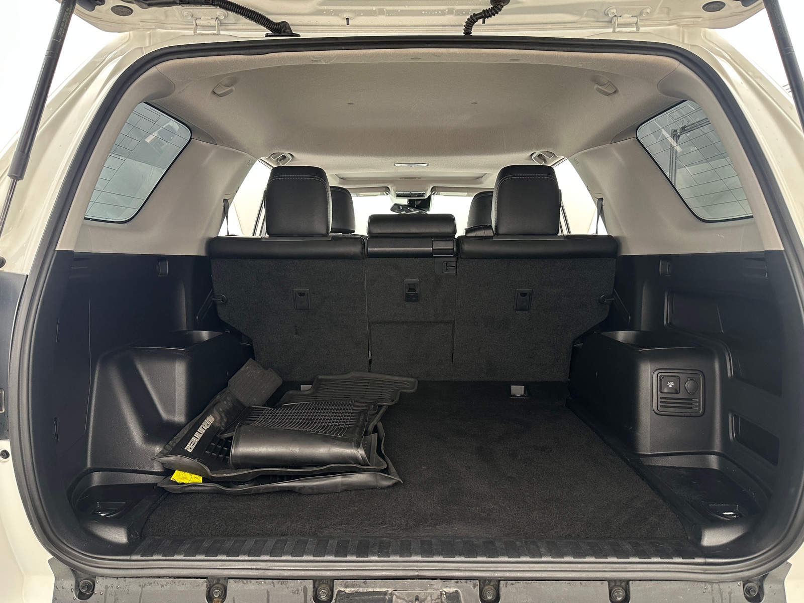 Thumbnail: 2021 Toyota 4Runner - 6