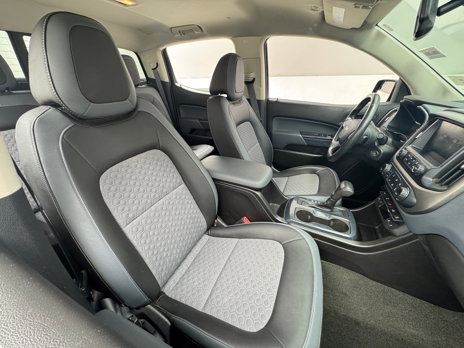 Thumbnail: 2016 Chevrolet Colorado - 2