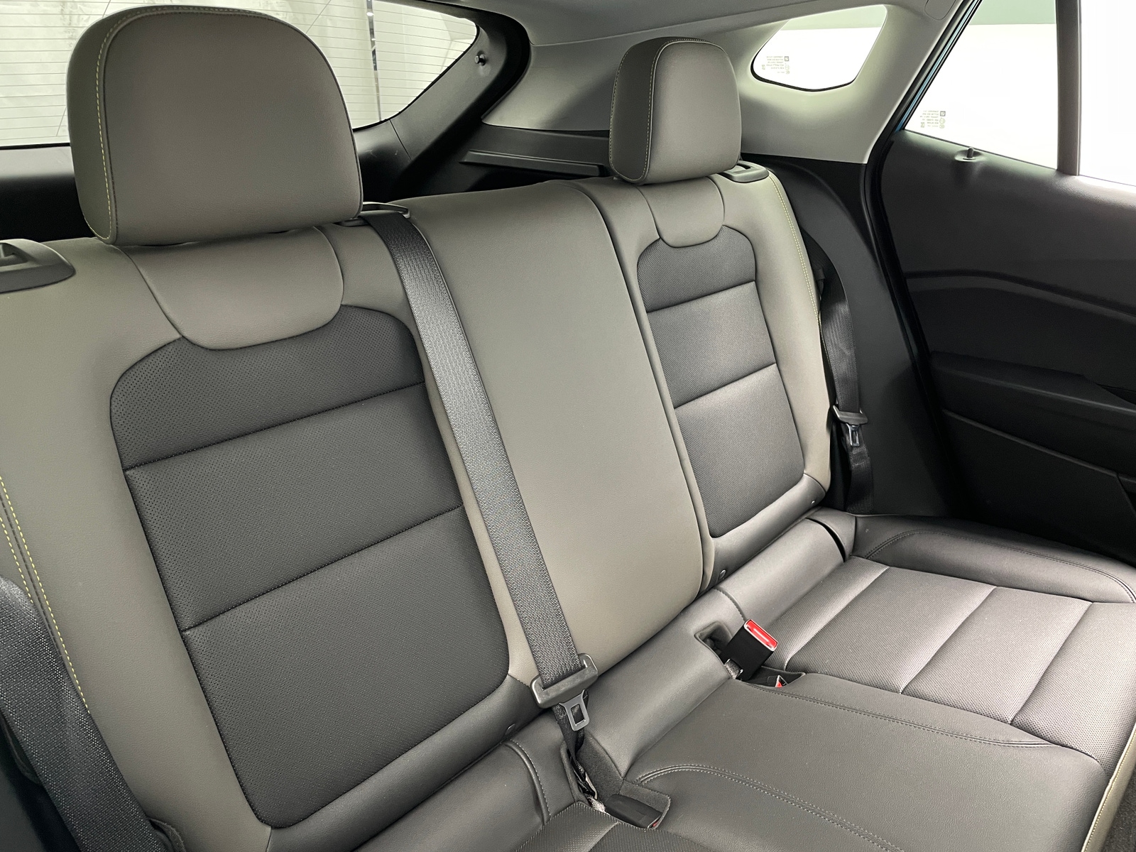 Thumbnail: 2025 Chevrolet Trax - 5