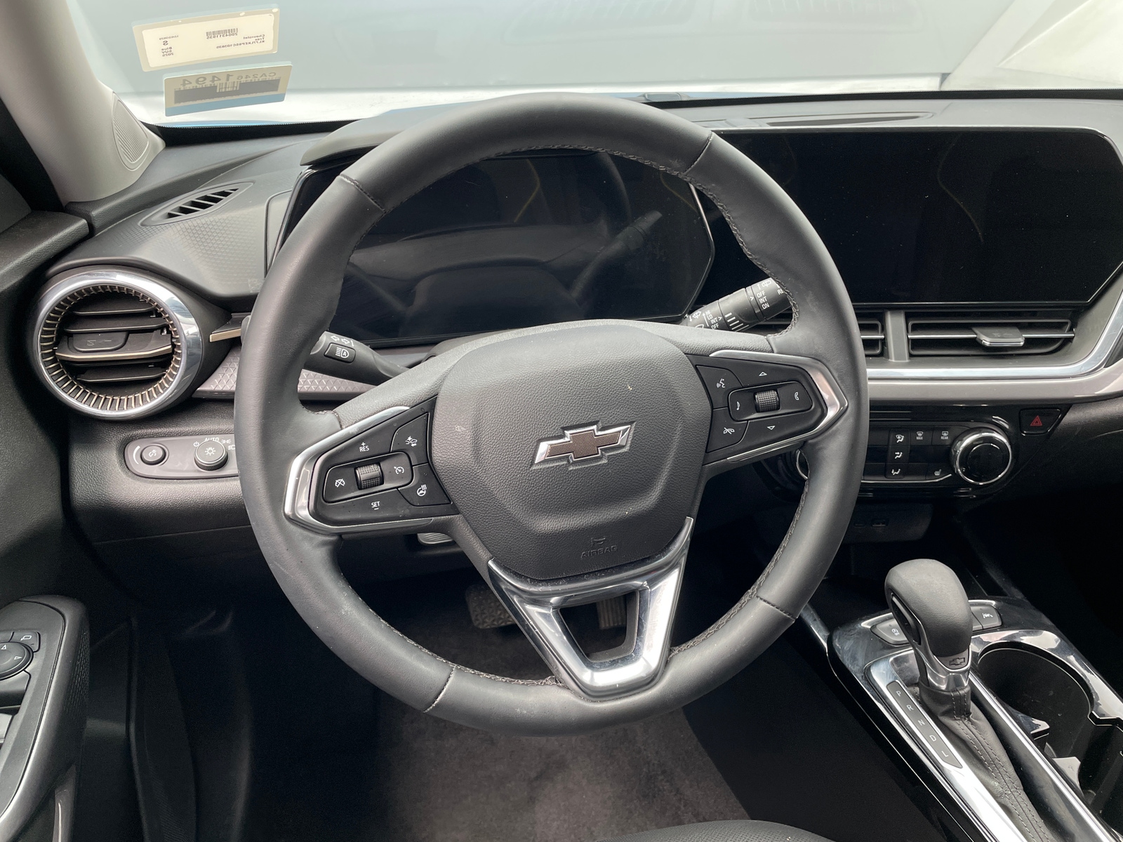 Thumbnail: 2025 Chevrolet Trax - 4