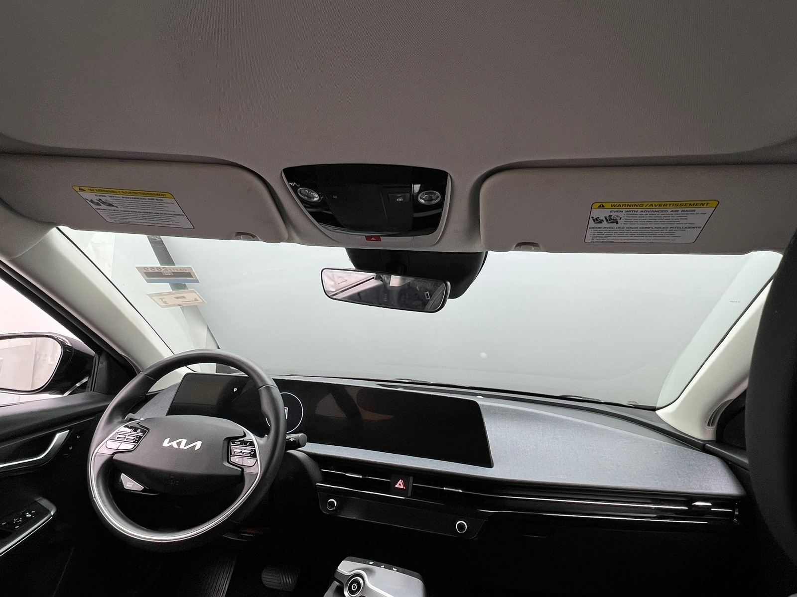 Thumbnail: 2024 Kia EV6 - 3