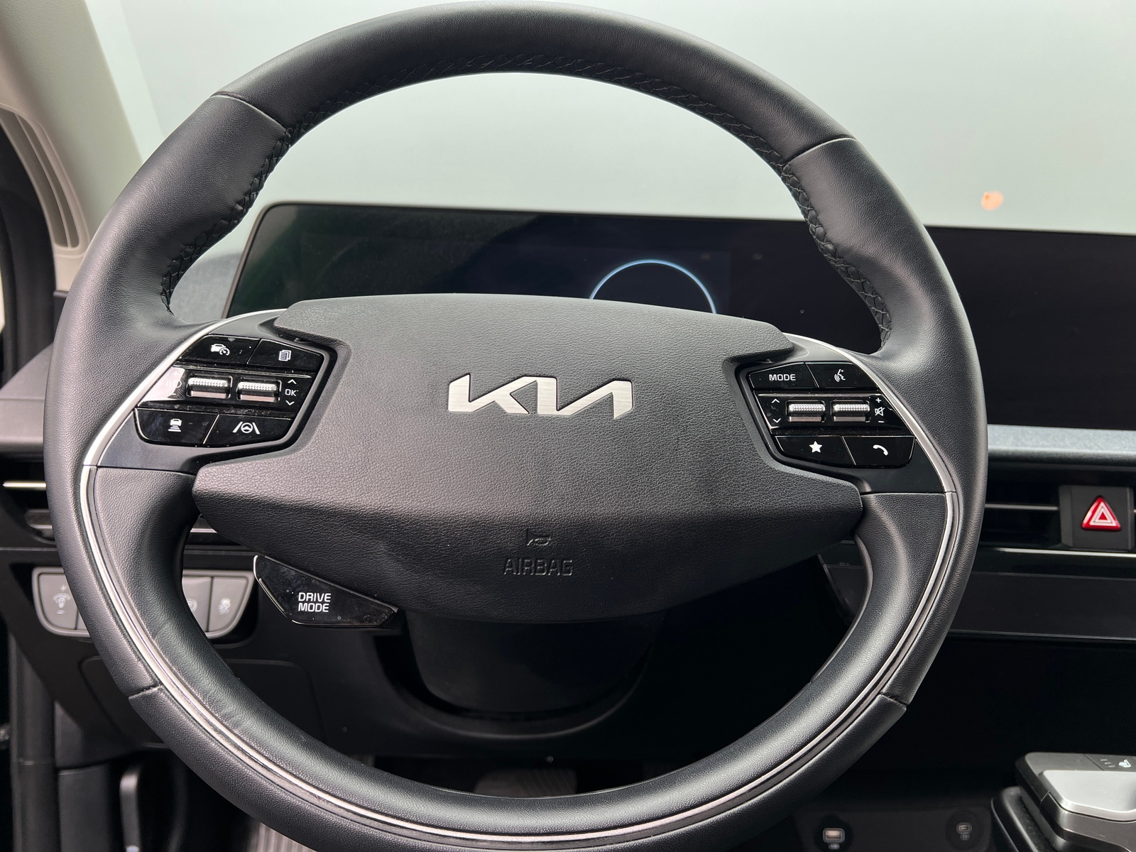 Thumbnail: 2024 Kia EV6 - 5