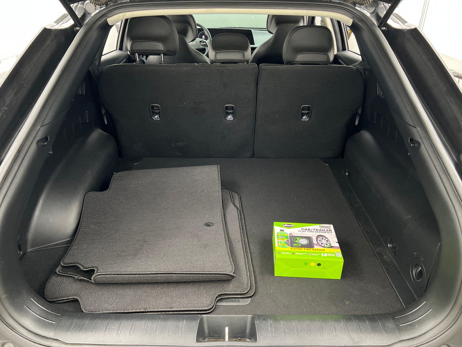 Thumbnail: 2024 Kia EV6 - 7