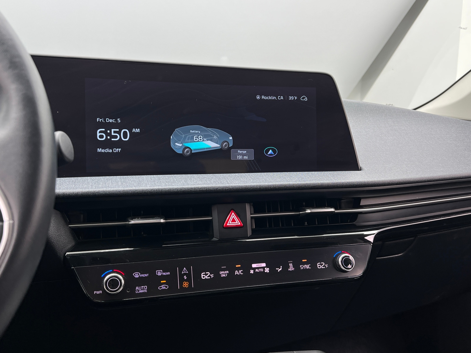 Thumbnail: 2024 Kia EV6 - 4