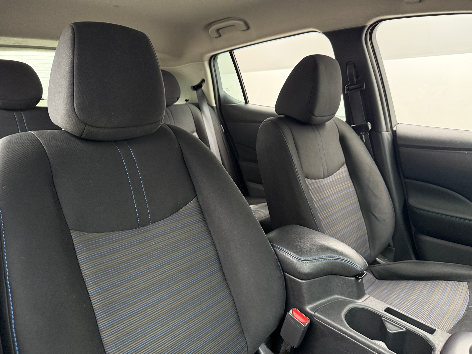 Thumbnail: 2023 Nissan Leaf - 2