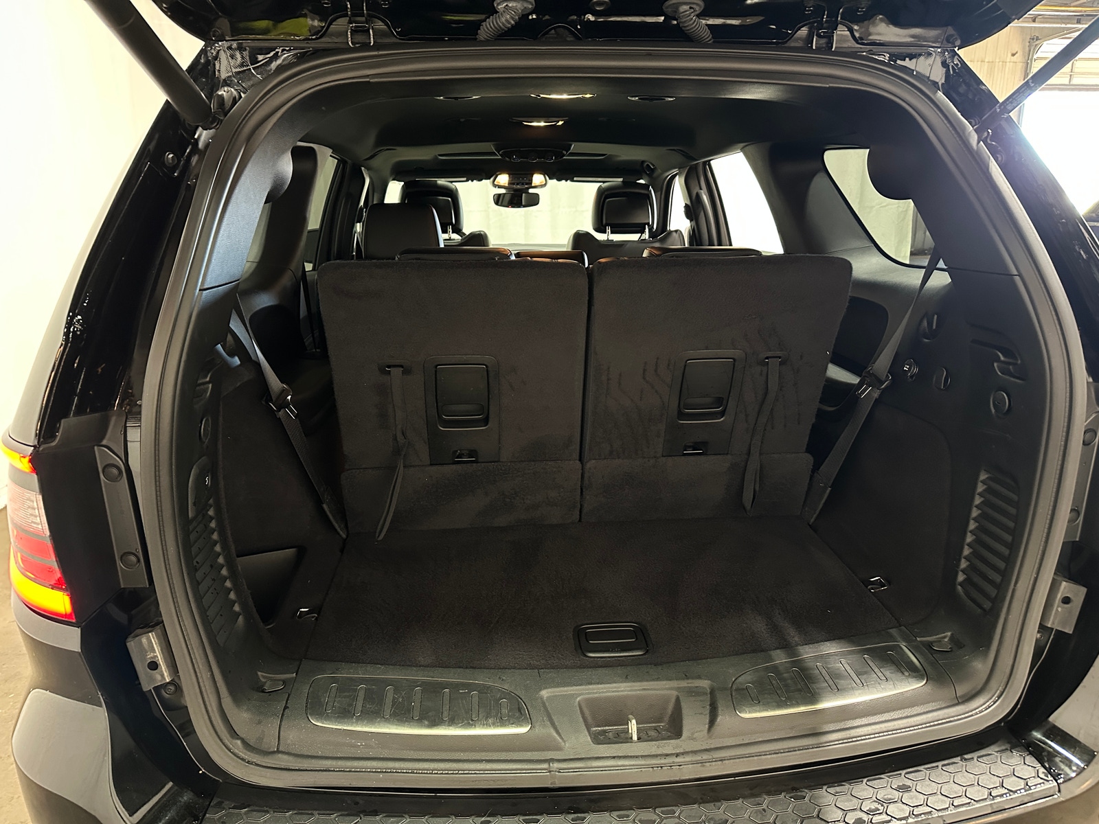 Thumbnail: 2019 Dodge Durango - 6