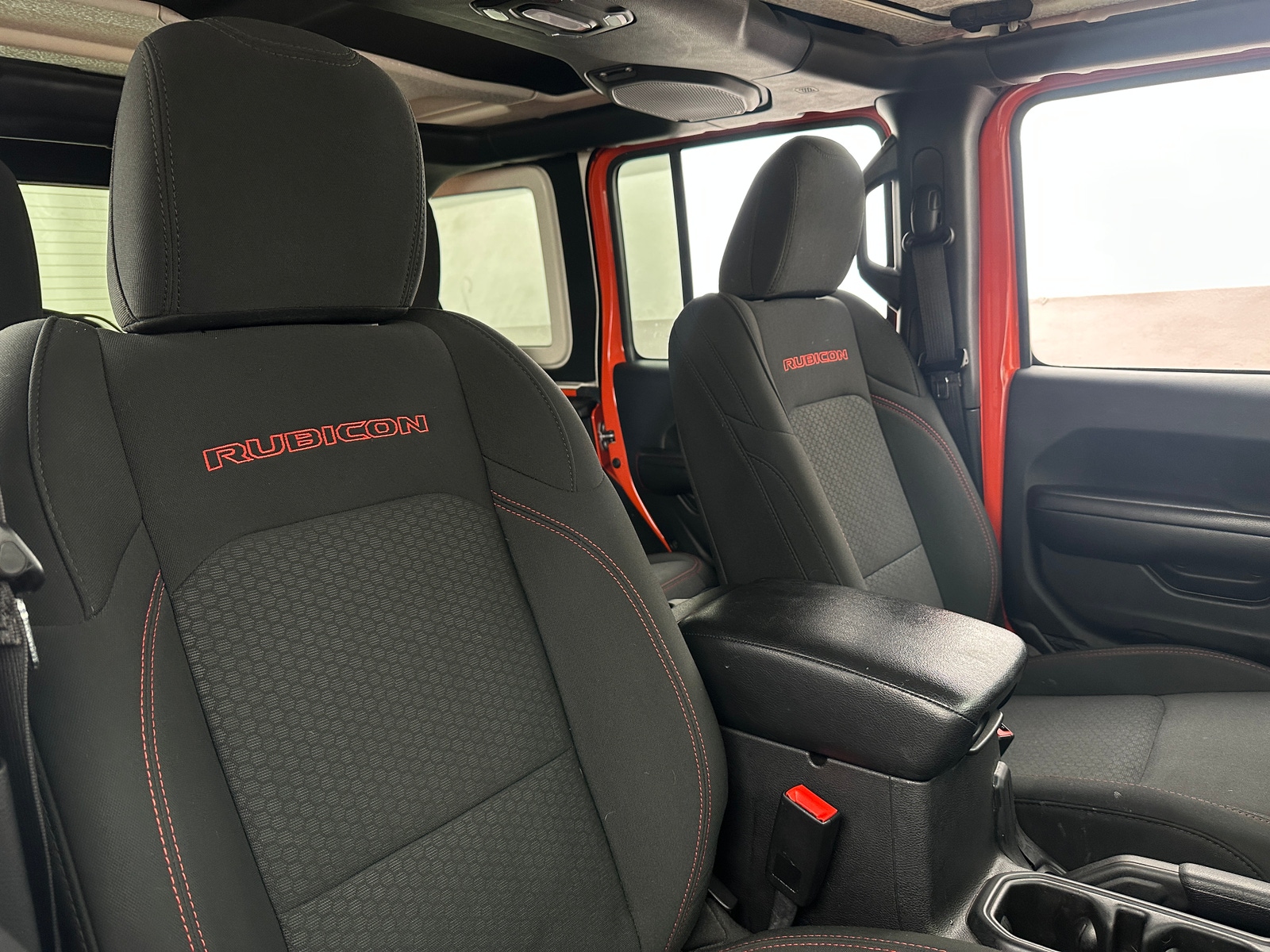 Thumbnail: 2019 Jeep Wrangler - 2