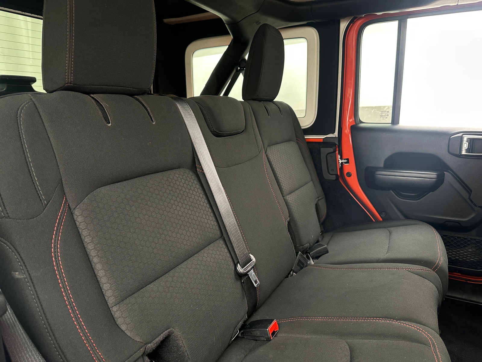 Thumbnail: 2019 Jeep Wrangler - 6