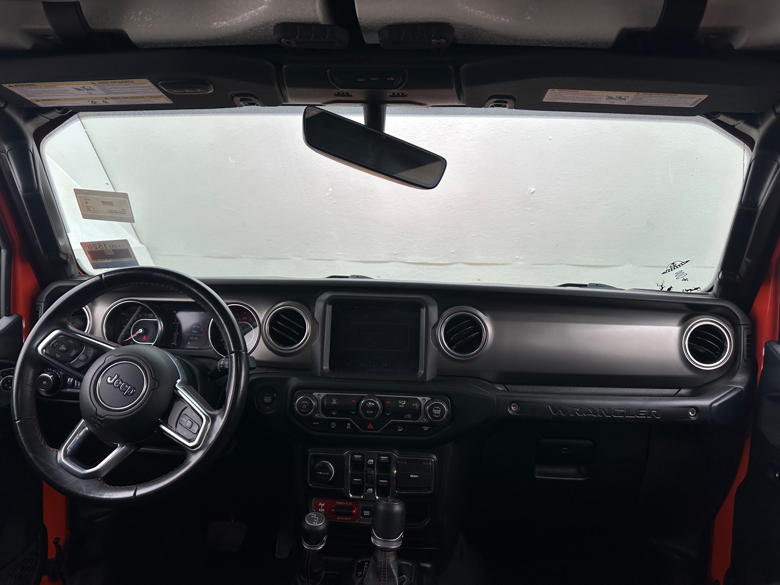 Thumbnail: 2019 Jeep Wrangler - 3