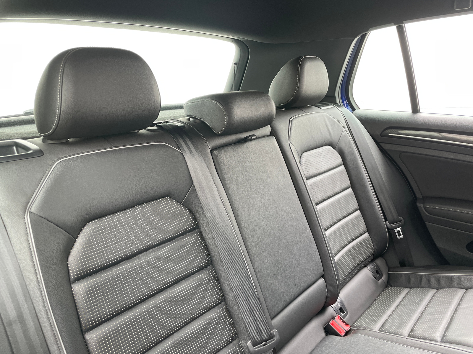 Thumbnail: 2018 Volkswagen Golf - 5