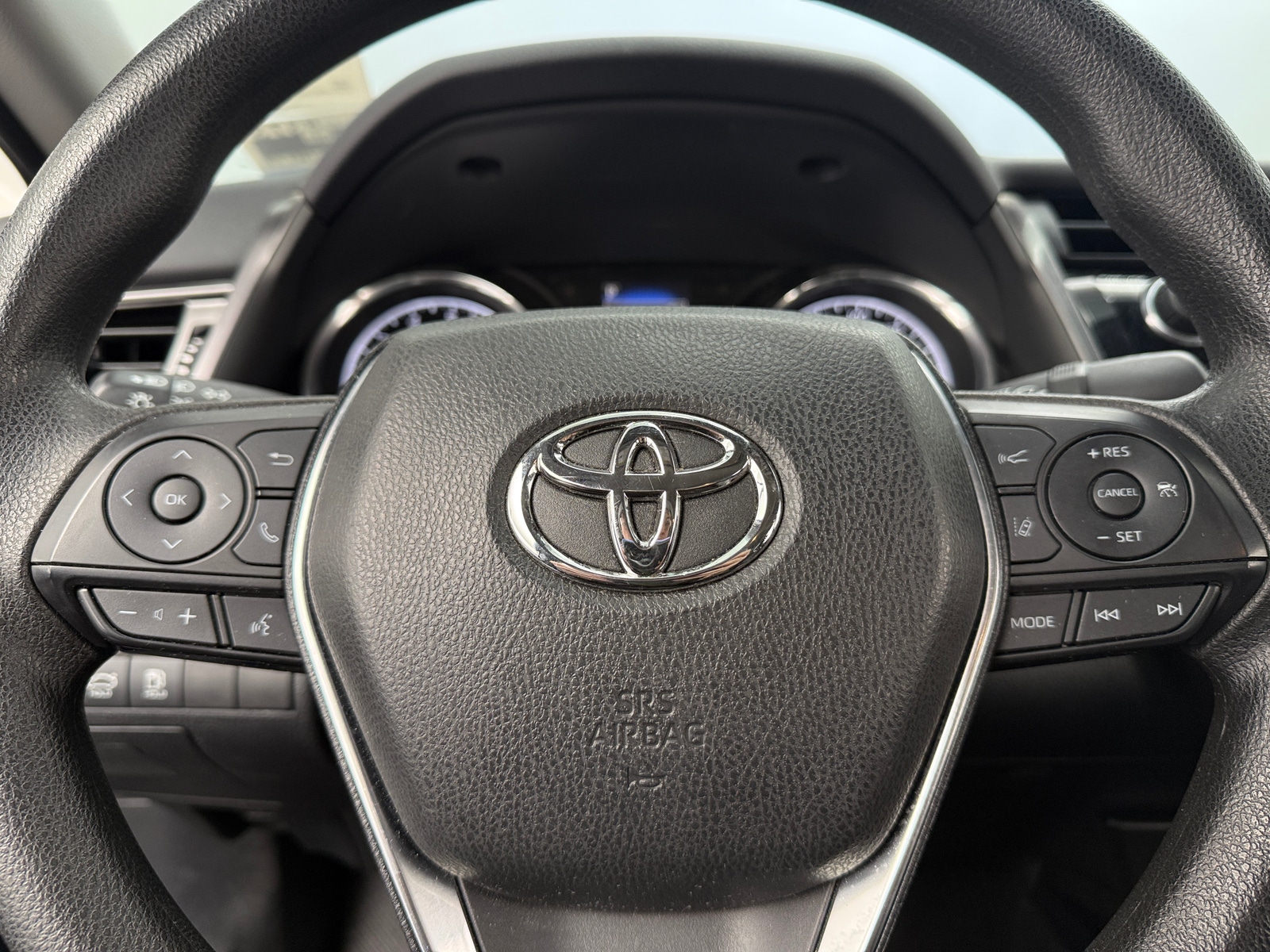 Thumbnail: 2019 Toyota Camry - 5