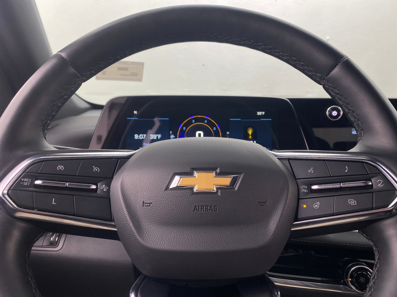 Thumbnail: 2025 Chevrolet Equinox - 5