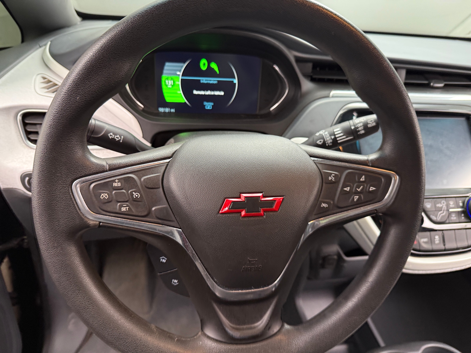 Thumbnail: 2017 Chevrolet Bolt EV - 5