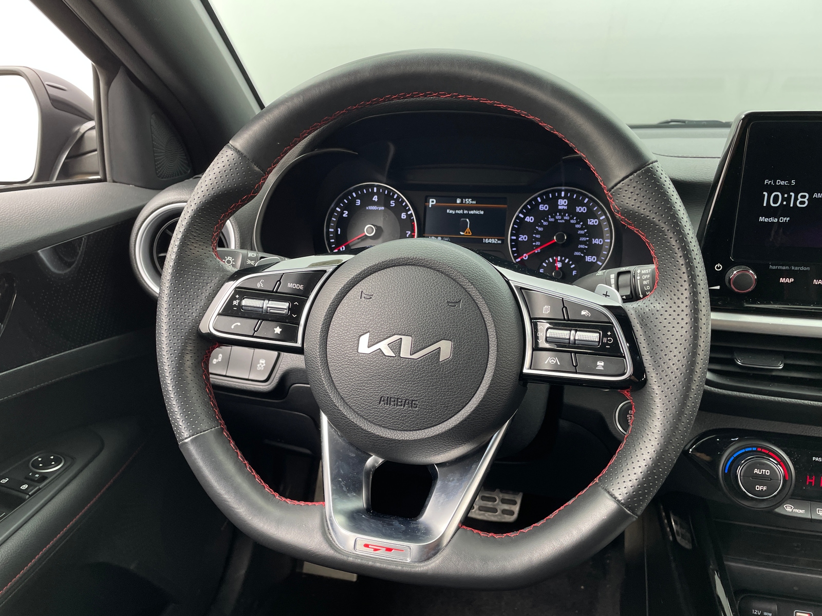 Thumbnail: 2024 Kia Forte - 4