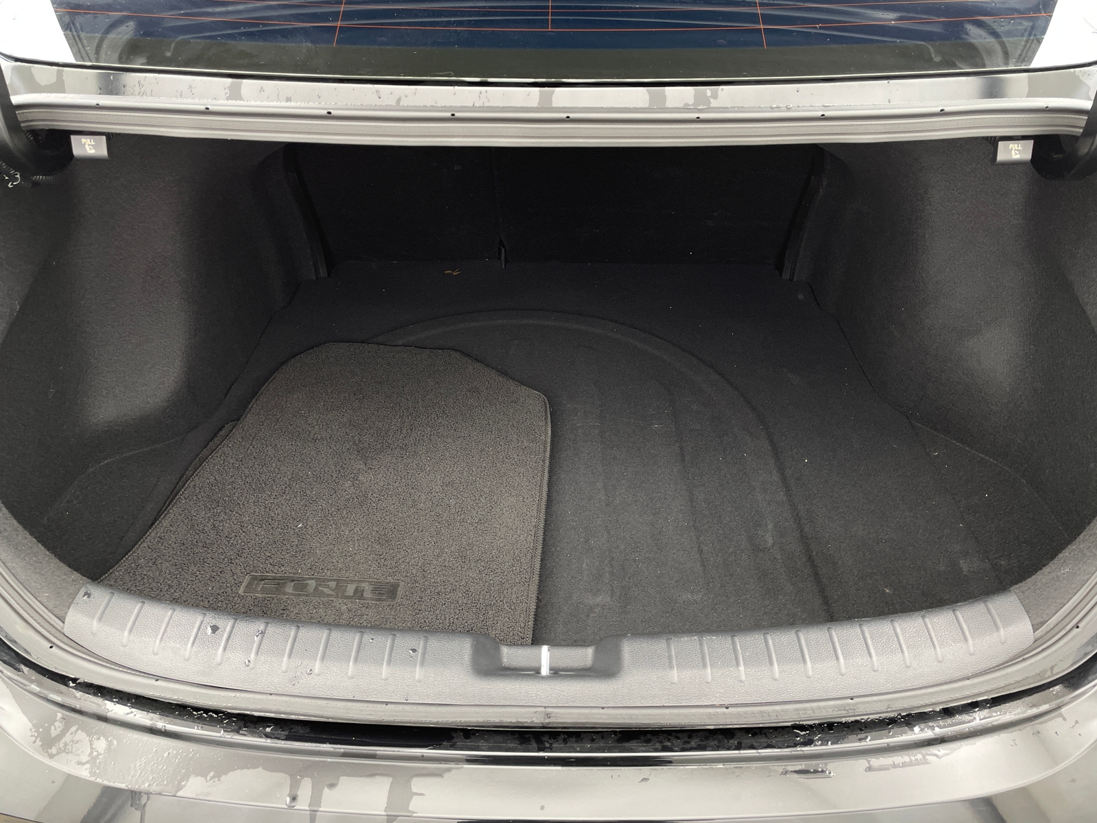 Thumbnail: 2024 Kia Forte - 6