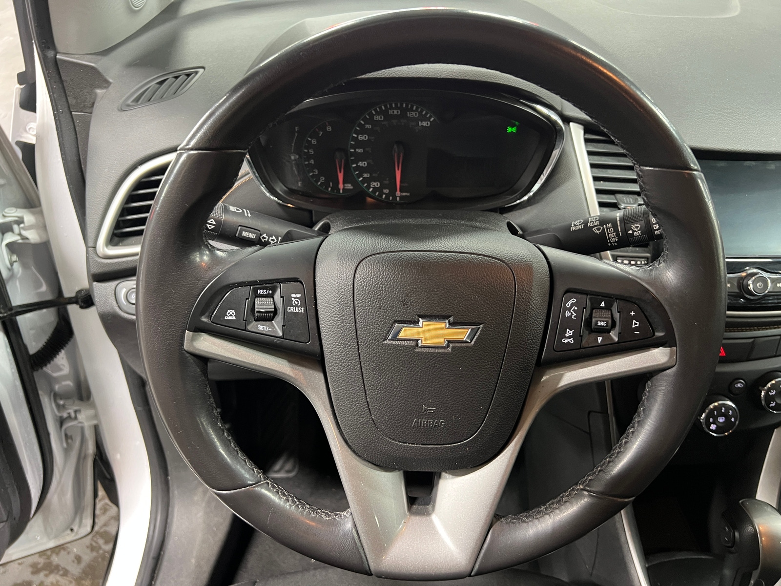 Thumbnail: 2020 Chevrolet Trax - 5