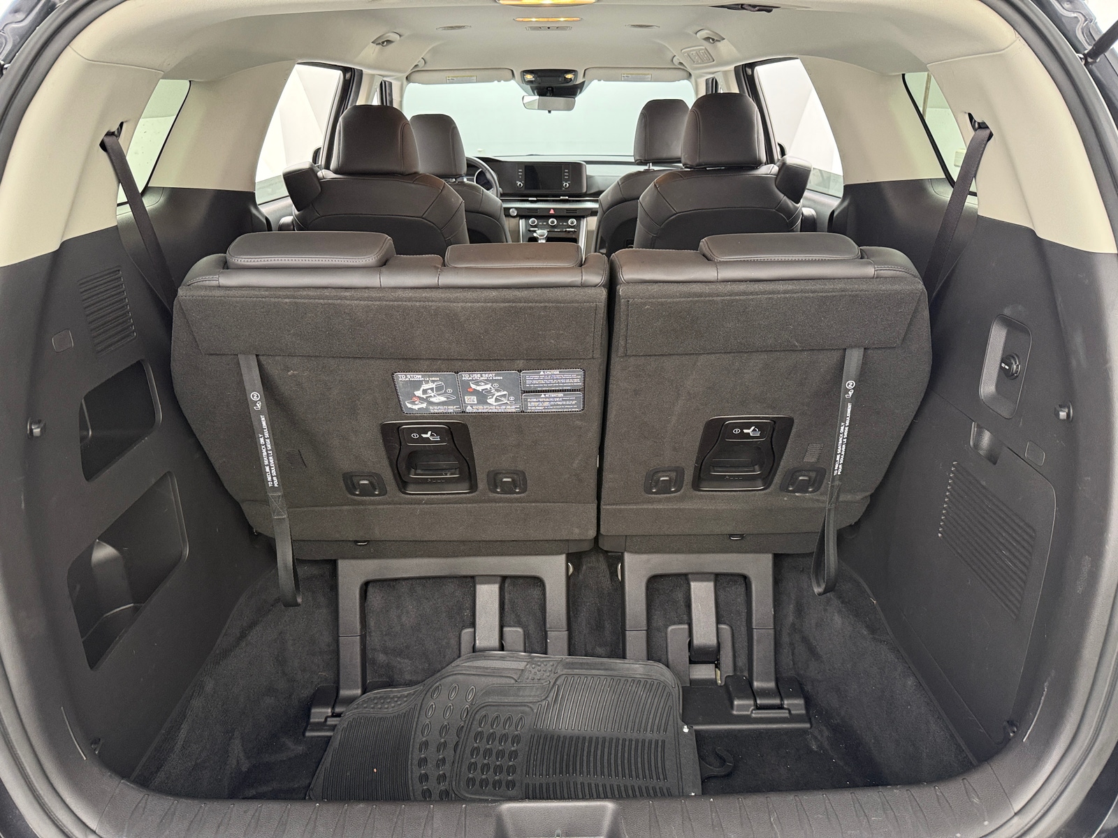 Thumbnail: 2024 Kia Carnival - 6